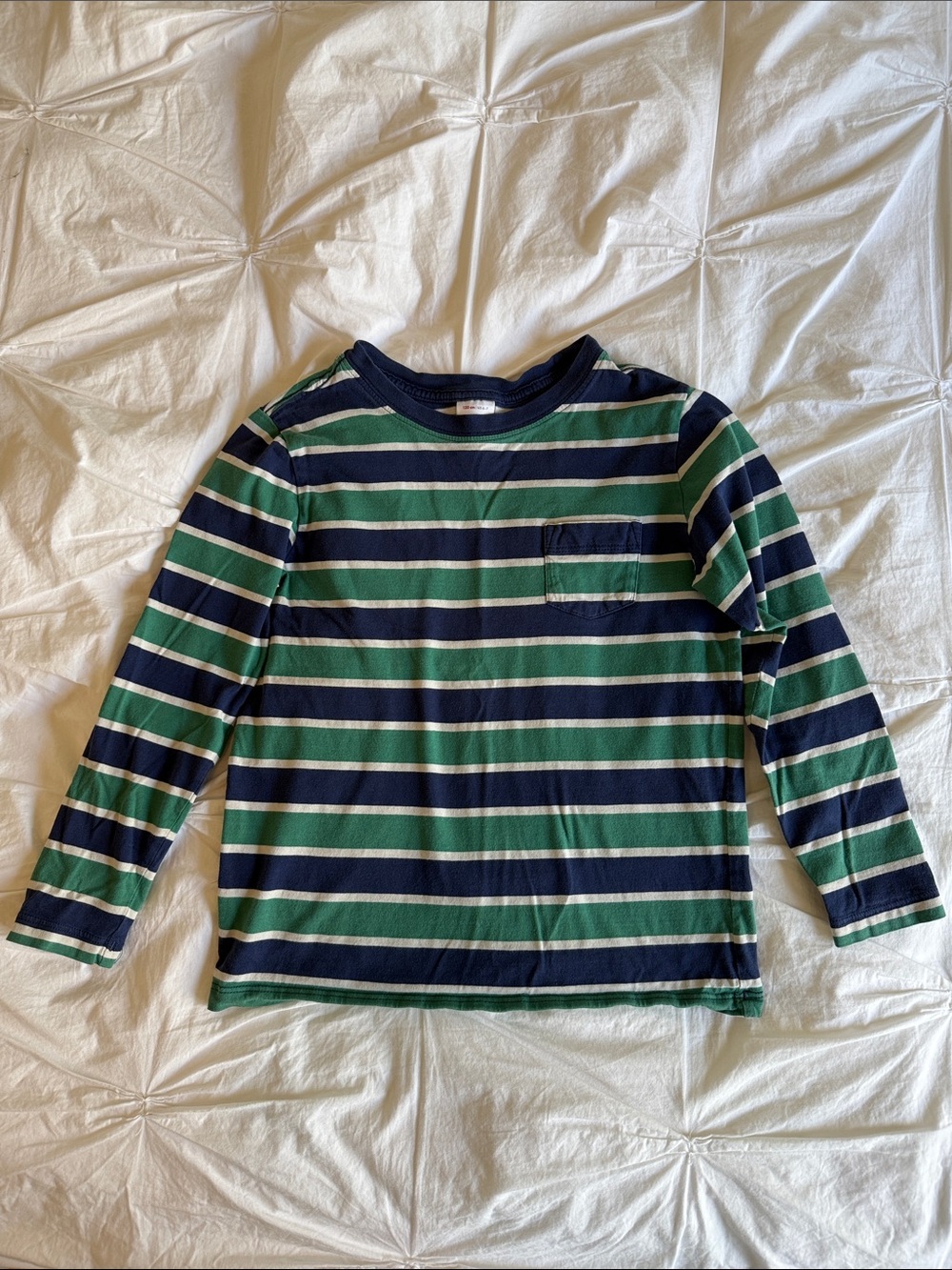 Hanna Andersson Boy’s Striped Long-Sleeve Pocket Tee, Navy and Green, size 6-7